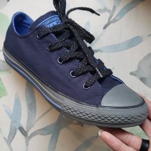 EUC Youth Converse All Star Sneakers